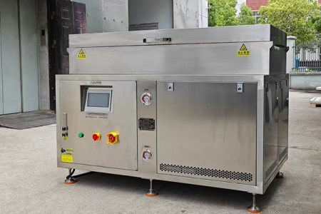 yl6809永利-152℃超低温淬火冷冻箱，极致低温技术开启工业冷冻新时代