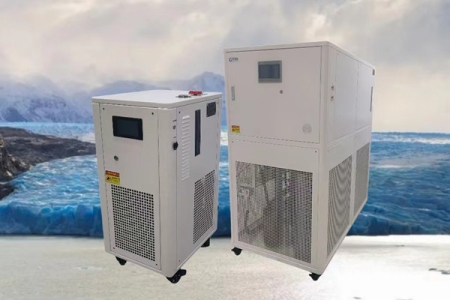 选择高低温循环装置一体机的关键考量因素