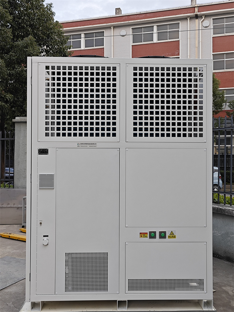 yl6809永利高低温恒温循环器设备实拍图4